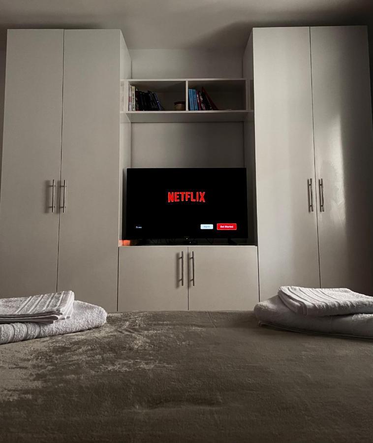 Luel Central Apartament Tirana Eksteriør billede