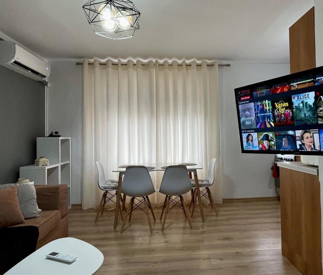 Luel Central Apartament Tirana Eksteriør billede